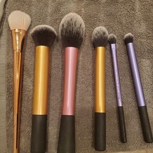 Real Techniques Brushes